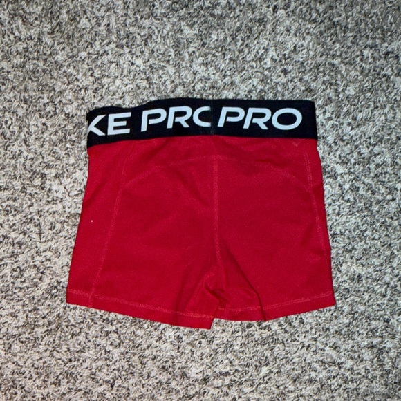 Nike Red Spandex (Small) - Picture 2 of 3